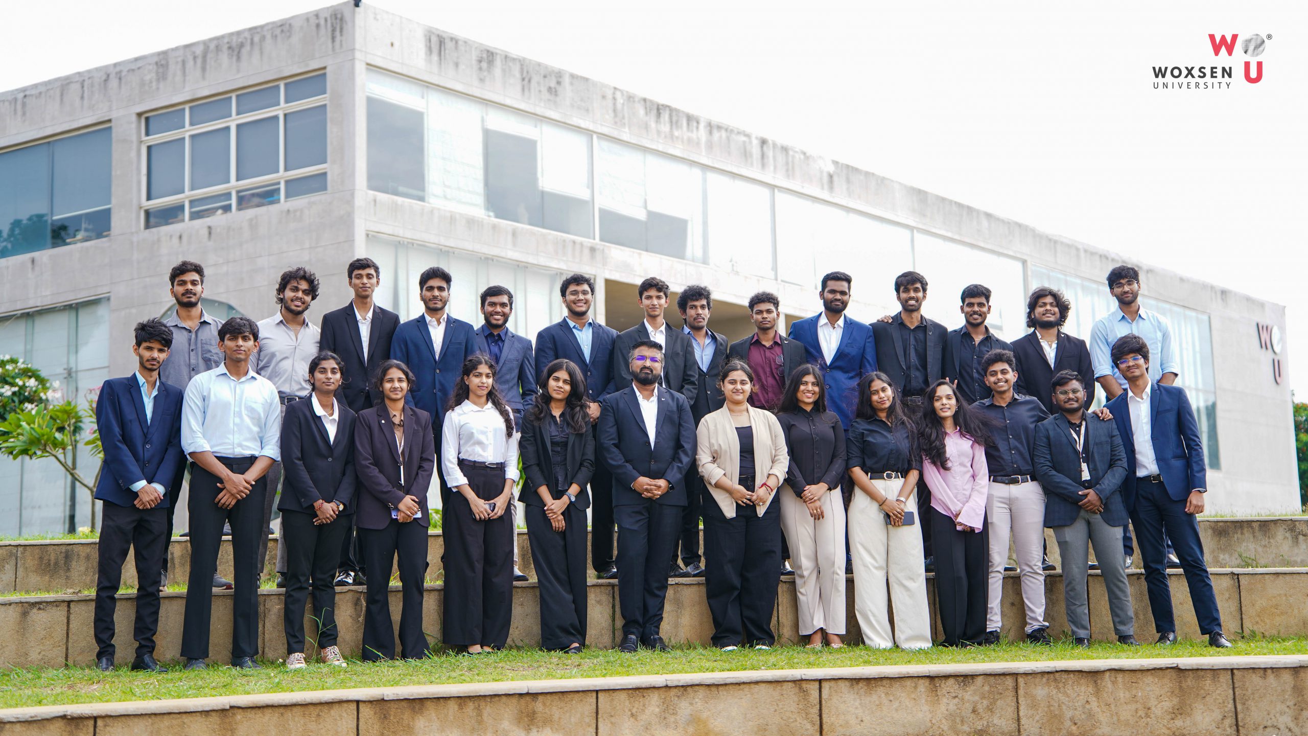 Global Unicorn HighRadius Recruits 40+ Engineering Students from Woxsen University